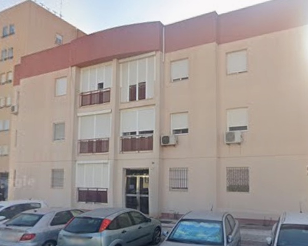 Piso en C/ Pintor Hernández Homedes, San Fernando (Cádiz)