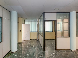 Local en C/ Veintinueve de Abril - Las Palmas de Gran Canaria - 2