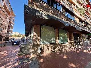 Local en venta en Ávila de 196  m²