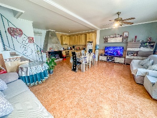 Casa situada en Los Desamparados 2