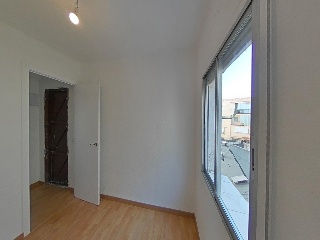 Piso en C/ Clara Campoamor - Madrid - 16