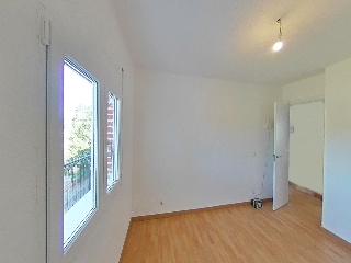 Piso en C/ Clara Campoamor - Madrid - 21