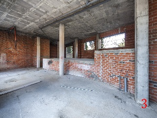 Local en Castelló d´Empúries, Girona 3