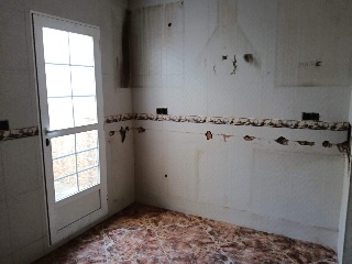 Casa adosada en  C/ Jiménez Sáez, Cárcheles (Jaén) 8