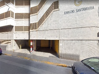 Garaje en venta en Elche de 25  m²