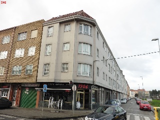 Piso en venta en Narón de 74  m²