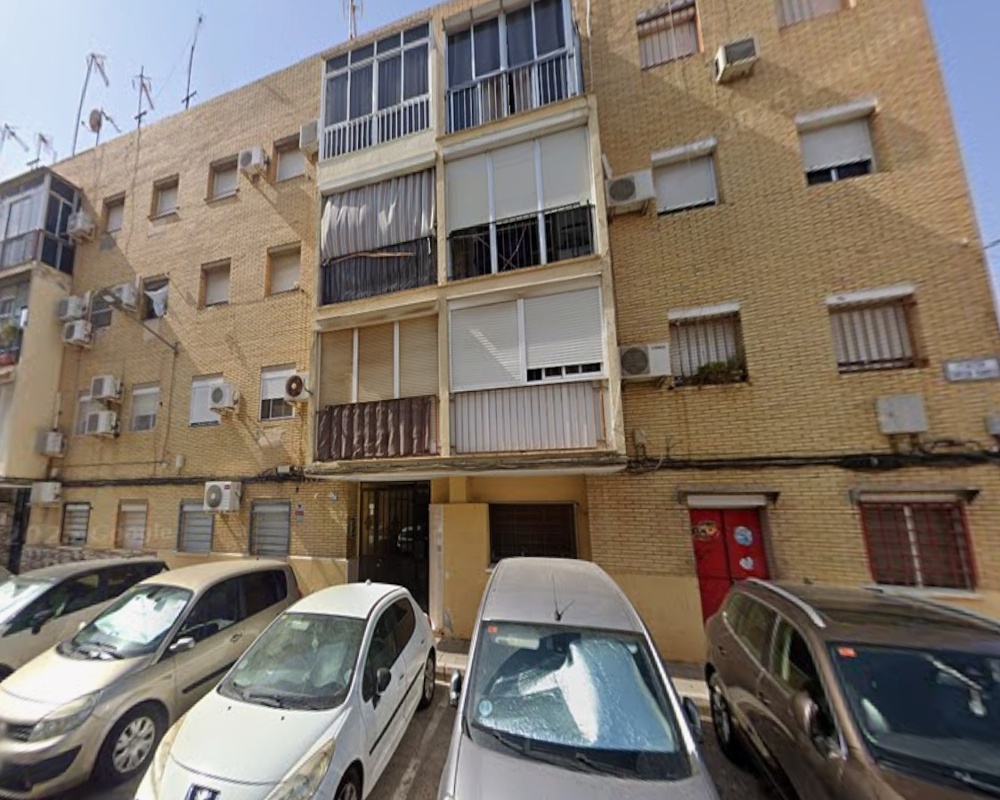 Piso en C/ Pintor García Ramos - Alcalá de Guadaira - Sevilla