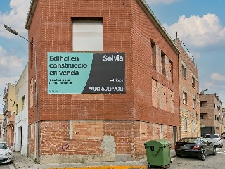 Edificio en construcción en C/ Sevilla  50
