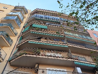 Piso en Av Meridiana - Barcelona - 4