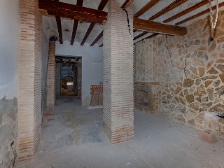 16923-0001 14