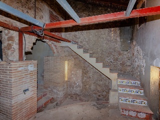 16923-0001 21