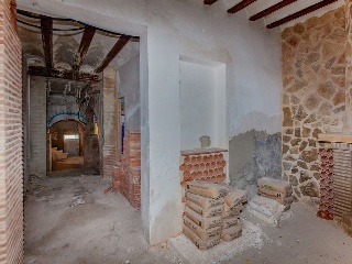 16923-0001 29