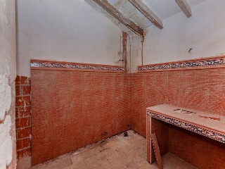 16923-0001 33