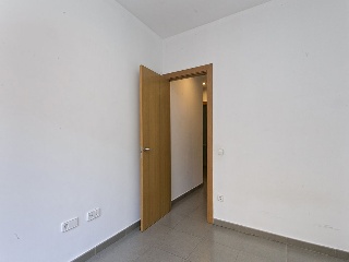 Piso en C/ Ángel Guimera - Manlleu - Barcelona 9