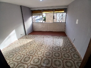 Piso en C/ Camps Blancs, Sant Boi de Llobregat (Barcelona) 2
