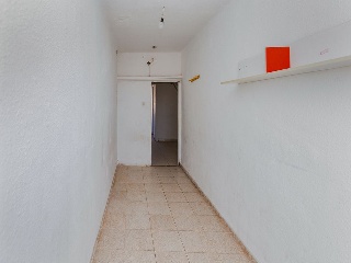 Piso en C/ Luchana - Almería - 11