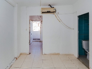 Piso en C/ Luchana - Almería - 12