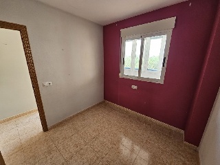 Piso con garaje y trastero en Tavernes de la Valldigna (Valencia) 24