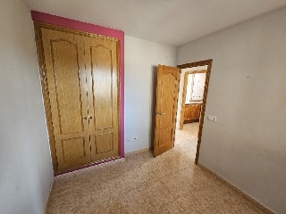 Piso con garaje y trastero en Tavernes de la Valldigna (Valencia) 26