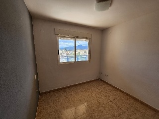 Piso con garaje y trastero en Tavernes de la Valldigna (Valencia) 28