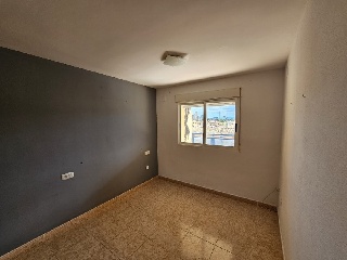 Piso con garaje y trastero en Tavernes de la Valldigna (Valencia) 30