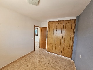 Piso con garaje y trastero en Tavernes de la Valldigna (Valencia) 31