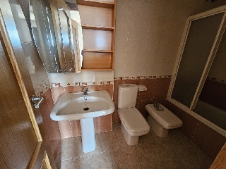 Piso con garaje y trastero en Tavernes de la Valldigna (Valencia) 32