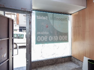 Local en C/ Poeta Querol,  Oliva (Valencia) 18