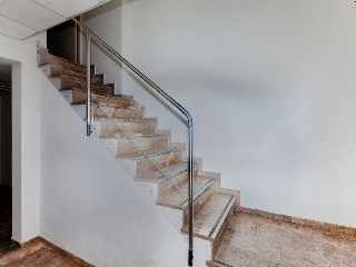 Local en C/ Poeta Querol,  Oliva (Valencia) 30