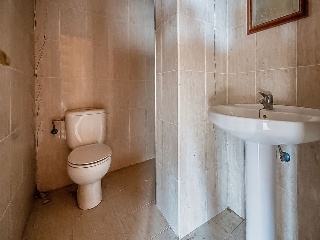 Local en C/ Guatemala  - Cuéllar - Segovia 27