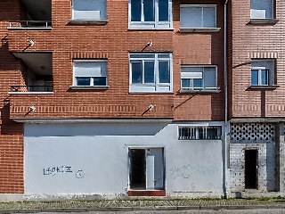 Local en C/ Guatemala  - Cuéllar - Segovia 32