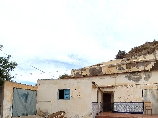 Jucaini 4