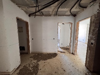 DEL RAVAL Y A LA CALLE MARTI LHUMA 8