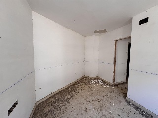 DEL RAVAL Y A LA CALLE MARTI LHUMA 10