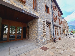 Francia Escarrilla 16