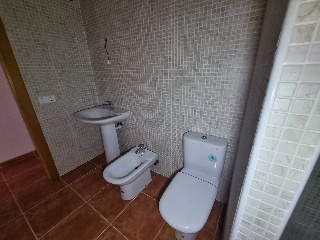 Pisos y dúplex en C/ Hernán Cortés 9