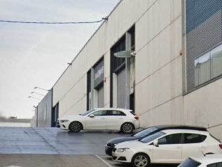 Nave industrial en Av Santa Eulalia, Terrassa (Barcelona) 2