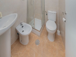 Piso con trastero en C/ Andrómeda, Alicante 11