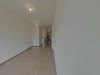 Piso y garaje en C/ Velázquez, Terrassa (Barcelona) 3