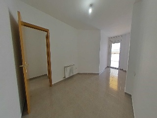 Piso y garaje en C/ Velázquez, Terrassa (Barcelona) 8