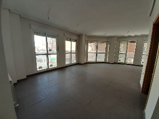 Piso y plazas de garaje en C/ Soledad, Puertollano (Ciudad Real) 2