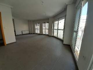 Piso y plazas de garaje en C/ Soledad, Puertollano (Ciudad Real) 5