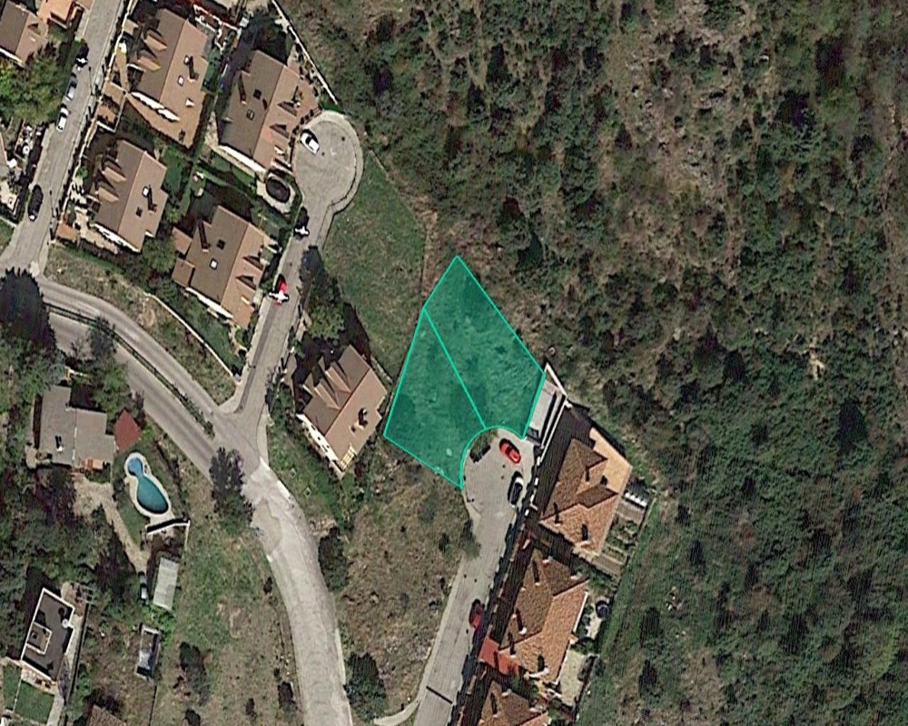 Suelos urbanos consolidados en Miraflores de la Sierra - Madrid -