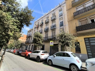 Piso en venta en Hospitalet De Llobregat de 72  m²