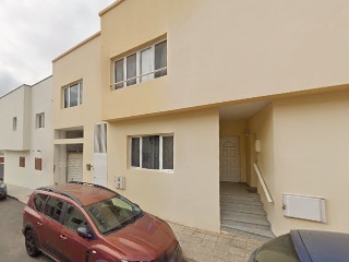 Piso en venta en Arrecife de 77  m²