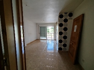 Piso en C/ Jose Antonio Camacho 4
