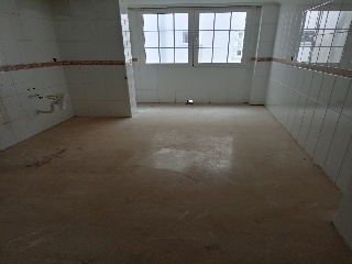 Piso y garaje en C/ Jose Gomez Mompean, Elche/Elx (Alicante/Alacant) 3