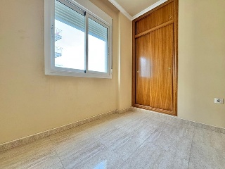 Piso con garaje en Guardamar del Segura 9