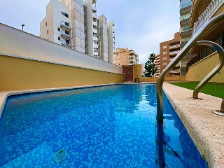 Piso con garaje en Guardamar del Segura 22