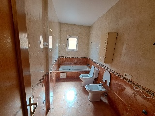Chalet adosado en C/ Perejil - Urb Los Pinares -  Lepe 18